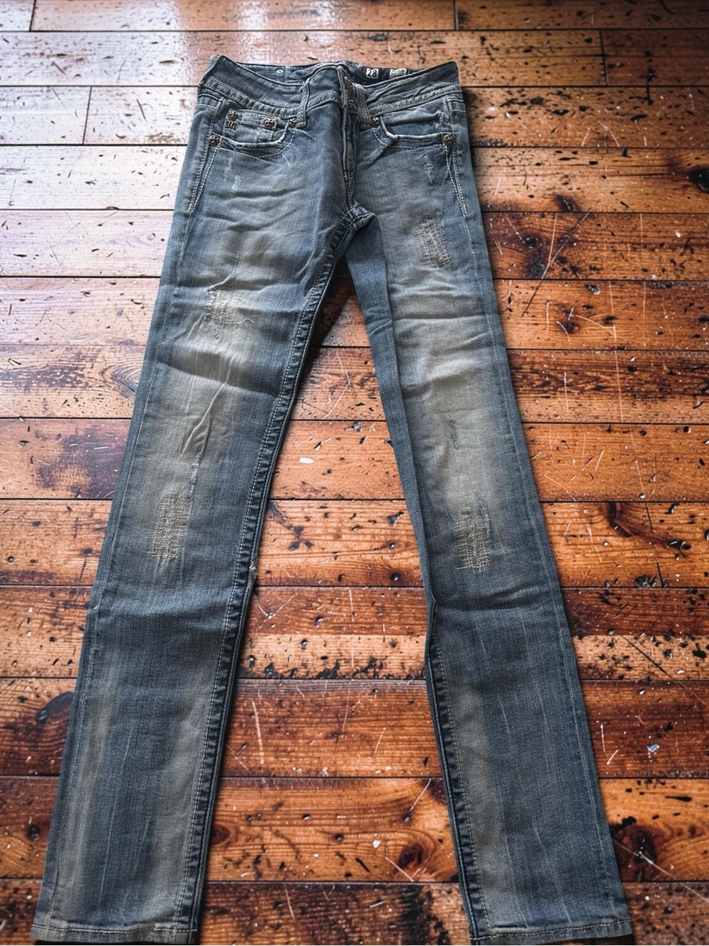 Miss Me Women's Size 28 Skinny Jeans - Faded Blue Gray B11